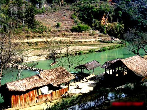 坝美村_坝美村人均收入(2)